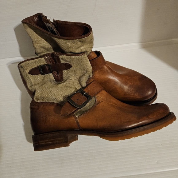 Frye Veronica canvas short boot Size: 8,5 - Picture 2 of 10